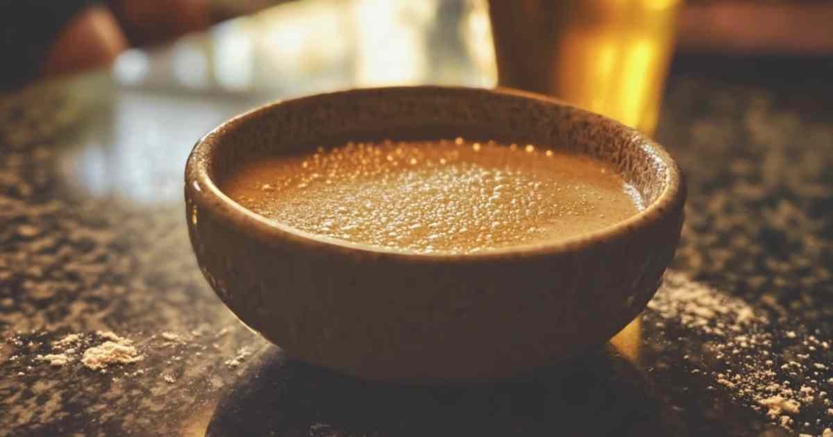 Levure boulangère maison après fermentation nocturne