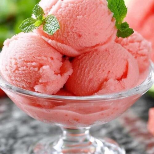 Préparation du sirop de pastèque pour glace maison